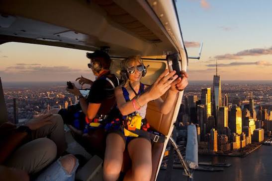 NYC Helicopter Tour & Statue of Liberty